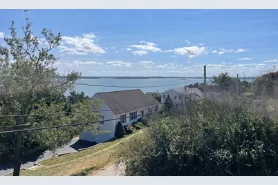 8 Douglas Ave, Hull, MA 02045 - Photo 9