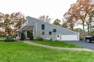 6 Leonard St, Lakeville, MA 02347 - Photo 1