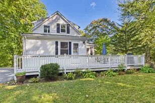 318 South St, Hanson, MA 02341 - Photo 3