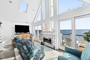 11 Cove St, Mattapoisett, MA 02739 - Photo 11