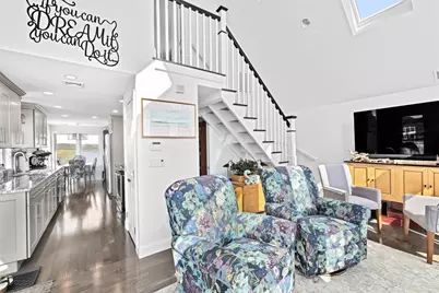 11 Cove St, Mattapoisett, MA 02739 - Photo 17