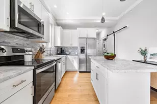 127 Marblehead St, North Andover, MA 01845 - Photo 9
