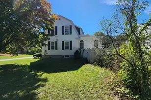 17 Davis St, Taunton, MA 02780 - Photo 3