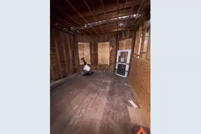 64 Greenwood, Boston, MA 02121 - Photo 9