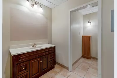 430 Boston St #209, Topsfield, MA 01983 - Photo 15