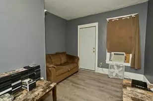 89-95 School St, Chicopee, MA 01013 - Photo 9