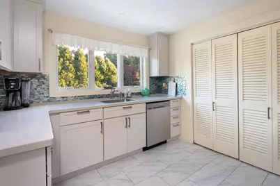 4 Blackhall Ct, Marion, MA 02738 - Photo 13