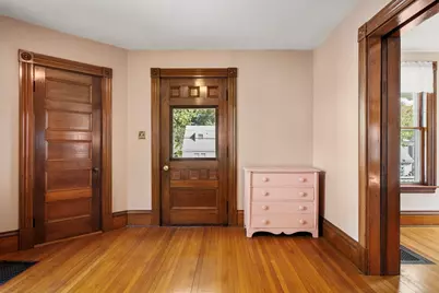 66 Jersey St, Marblehead, MA 01945 - Photo 11