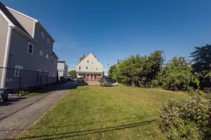 200-202 Market St, Boston, MA 02135 - Photo 3