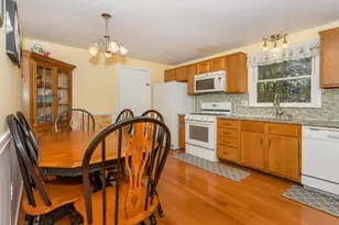 6 Buena Vista Dr, Franklin, MA 02038 - Photo 5