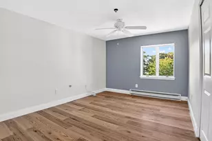 33 Lodgen Ct, Malden, MA 02148 - Photo 15