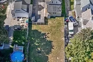 81 5th Ave, Lowell, MA 01854 - Photo 15