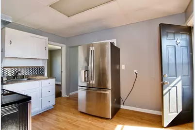 425 Taylor St #1, Springfield, MA 01105 - Photo 13