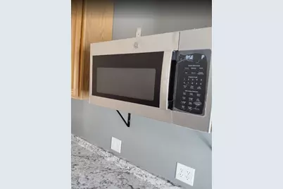 21 Whipple #3, Worcester, MA 01607 - Photo 5