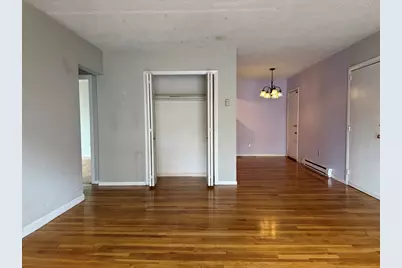 8 Kittredge St #6, Boston, MA 02131 - Photo 3