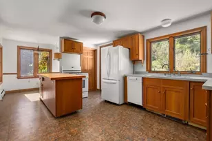 139 Water St, Northampton, MA 01053 - Photo 25