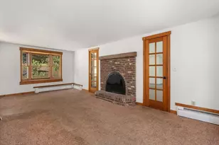 139 Water St, Northampton, MA 01053 - Photo 5