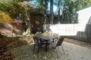 13 Howard St, Cambridge, MA 02139 - Photo 21