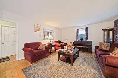 425 East Street, Weymouth, MA 02189 - Photo 5