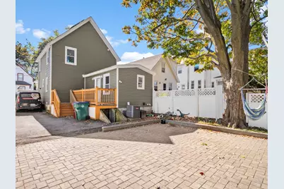 85 B St, Lowell, MA 01851 - Photo 41