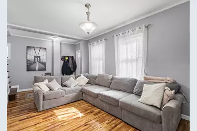 85 B St, Lowell, MA 01851 - Photo 5