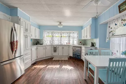 305 Turnpike St=237 5th St #237, Easton, MA 02375 - Photo 9