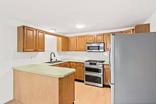 849 Boston Post Rd E, Marlborough, MA 01752 - Photo 13