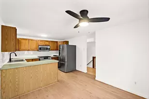 849 Boston Post Rd E, Marlborough, MA 01752 - Photo 11