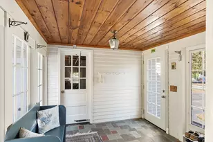 2 Spring Ln, Hopkinton, MA 01748 - Photo 9