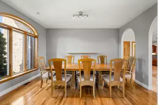 116 Raffaele Dr, Waltham, MA 02452 - Photo 17