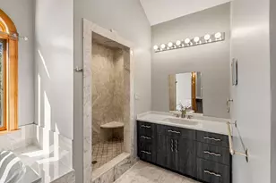 116 Raffaele Dr, Waltham, MA 02452 - Photo 27