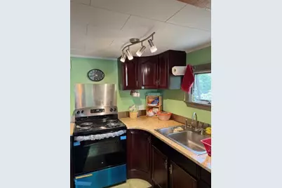 45 Spring St, Lunenburg, MA 01462 - Photo 1