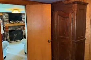 45 Spring St, Lunenburg, MA 01462 - Photo 5