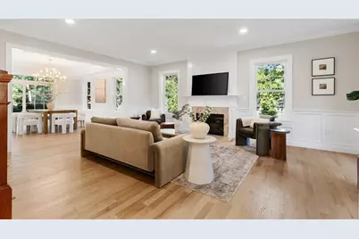 18 Robinson Rd, Lexington, MA 02420 - Photo 5