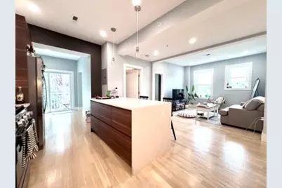 9 University Rd #3, Brookline, MA 02445 - Photo 5