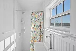 187 Lagoon Pond Rd, Tisbury, MA 02575 - Photo 23