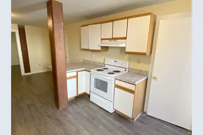 79 Hawley St #B, Northampton, MA 01060 - Photo 1