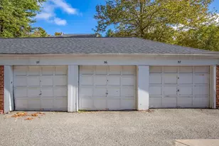 52 Smithfield Ct, Springfield, MA 01108 - Photo 29