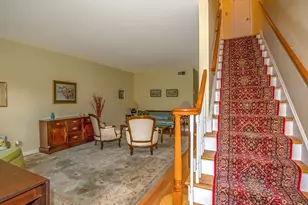 52 Smithfield Ct, Springfield, MA 01108 - Photo 3