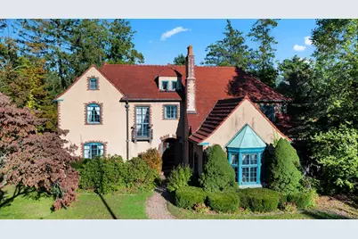 283 Longhill St, Springfield, MA 01108 - Photo 1