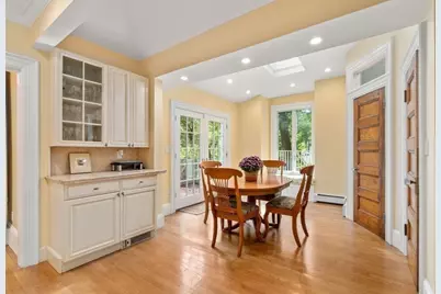 1430 Beacon St, Newton, MA 02468 - Photo 11