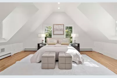 1430 Beacon St, Newton, MA 02468 - Photo 17