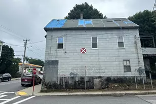 172 Parker St, Gardner, MA 01440 - Photo 1