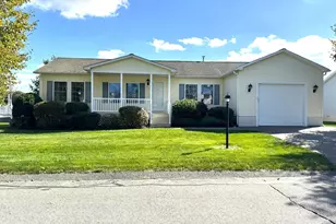 23 Stone Meadow Dr, Bridgewater, MA 02324 - Photo 1