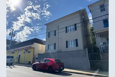 208 Snell St, Fall River, MA 02721 - Photo 19