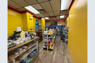 208 Snell St, Fall River, MA 02721 - Photo 7