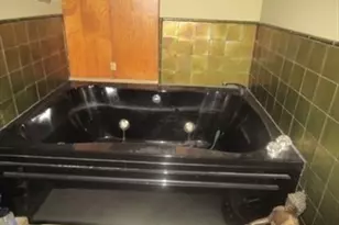 35 Oceanside Dr, Hull, MA 02045 - Photo 11