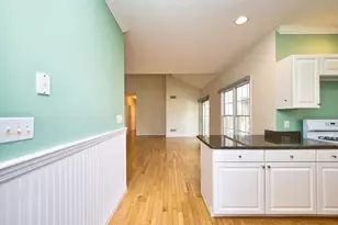 8 Village Way, Westport, MA 02790 - Photo 13