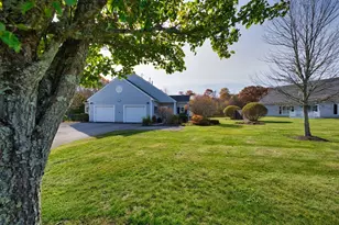 8 Village Way, Westport, MA 02790 - Photo 7