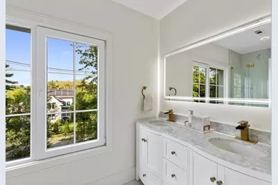 58 Chestnut St, Lynnfield, MA 01940 - Photo 25